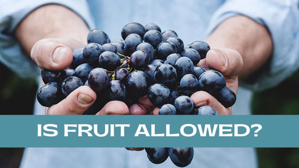 Is fruit allowed on a low-carb diet? by Functional Nutritionist Andrea Nicholson