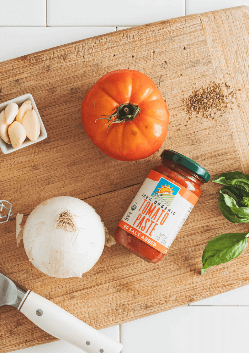 Preparing Tomato Sauce